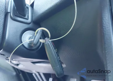 2010 Volvo Xc90 3.2 R-Design из США, поврежденный, VIN YV4982CFXA1563710